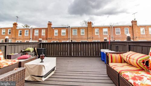 239 Fariston Dr, Philadelphia PA 19120-1007 exterior