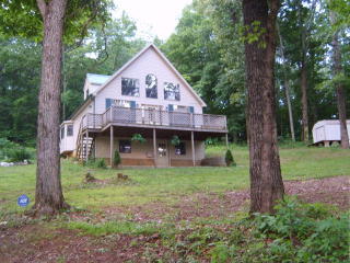 2560 Golden Mountain Rd, Ravenscroft, TN 38583-1164