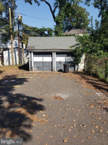 938 State St, Trenton NJ 08609-2015 exterior