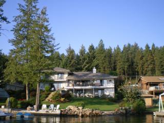 11463 Riverview Dr, Post Falls ID  83854-5721 exterior