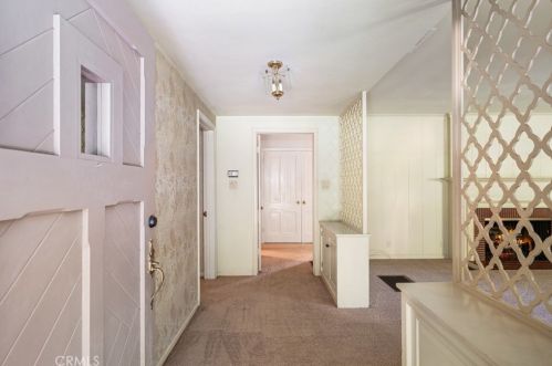 740 West St, Anaheim CA  92801-4708 exterior