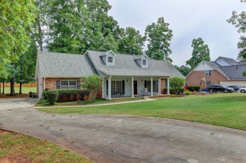 3203 Lindas Cir, Conyers GA  30013-2237 exterior