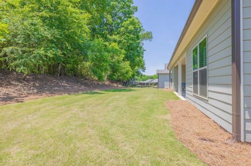 786 Lakeview Bend Cir, Jefferson GA  30549-7072 exterior