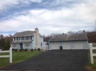 41 Fairmount Ave, Chester, NJ 07930-2618
