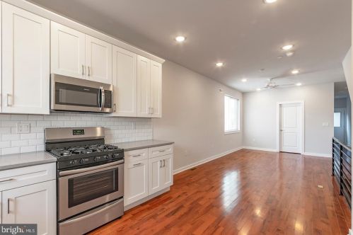 2600 Federal St, Philadelphia, PA 19146-3829