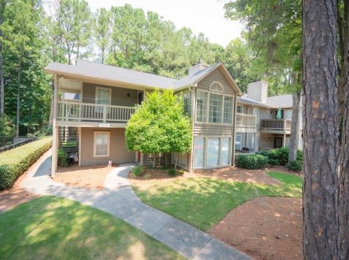 104 Country Park Dr, Smyrna GA  30080-8215 exterior