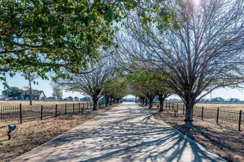 12050 Falcon Rd, Crandall, TX 75114-5200