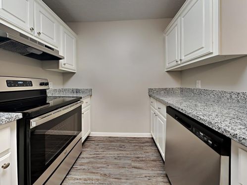 16129 Sun View Ln, Conroe TX  77302-5557 exterior