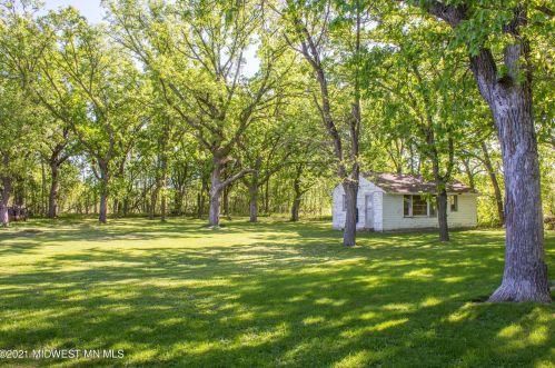 33192 Otter Tail River Rd, Ottertail, MN 56571-9403