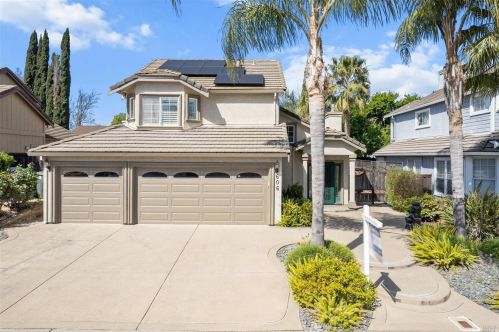 606 White Oak Ln, Vacaville, CA 95687-7116