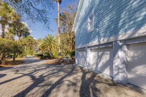 55 Waterway Island Dr, Isle Of Palms SC  29451-2728 exterior