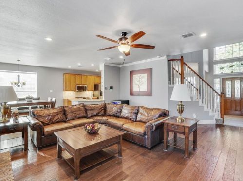 5000 Spanish Riv Trl, Fort Worth TX  76137-5216 exterior