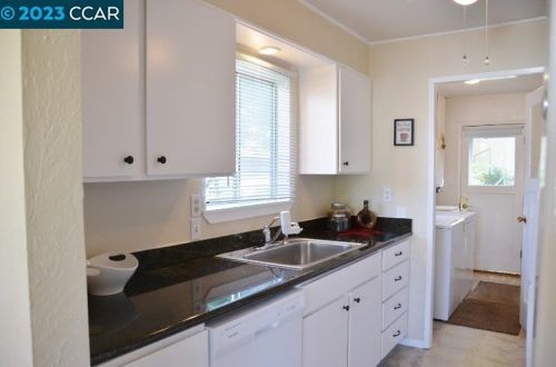 2185 James St, Pacheco, CA 94553-3333