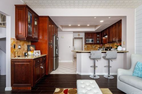 6031 Hackamore Ln, Anaheim CA  92807-4870 exterior