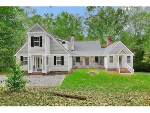 3939 Old River Trl, Powhatan, VA 23139-4110