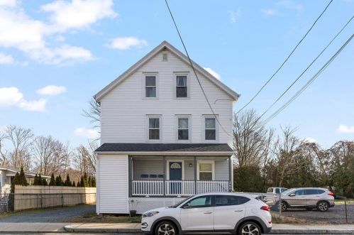 268 Metacom Ave, Warren, RI 02885-1901