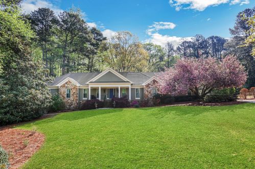 1603 Planters Row, Stone Mountain, GA 30087-1939