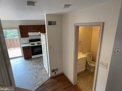 69 Chesapeake St, Lancaster PA  17602-4659 exterior