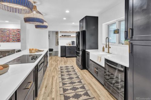 137 Forest St, Denver CO  80220-6333 exterior