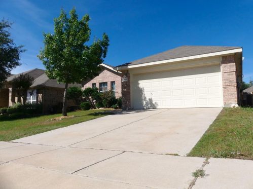 1225 Mountain Air Trl, Fort Worth TX  76131-5446 exterior