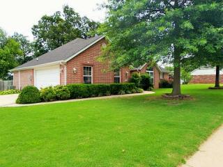 707 Pennington St, Lowell, AR 72745-9590