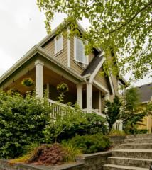 3015 Juneau St, Seattle, WA 98108-3148