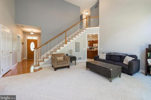 544 Bald Eagle Ct, Lancaster PA  17601-1180 exterior