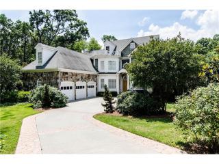 460 Montwicke Chase, Atlanta GA  30327-4668 exterior