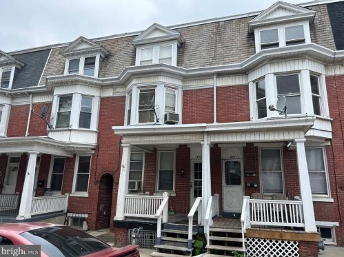 851 Wayne Ave, York, PA 17403-1128