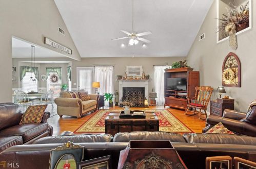 133 Acadian Dr, Stockbridge, GA 30281-6050