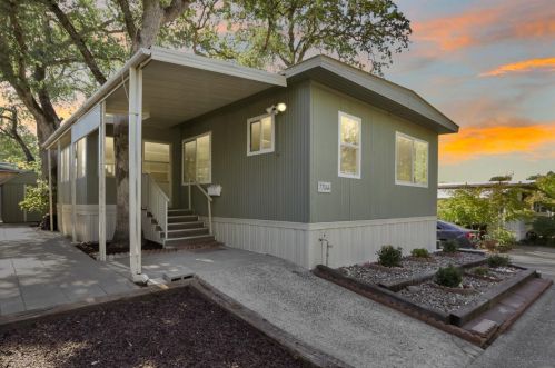 77144 Lauppe Ln, Citrus Heights, CA 95621-2041