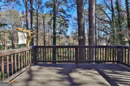 751 San Fernando Dr, Smyrna GA  30080-1437 exterior