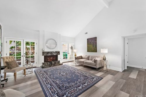 36 Sunlight, Irvine CA  92603-3724 exterior