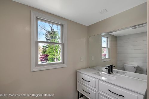 212 Cold Indian Spg Rd, Tinton Falls NJ 07712-3224 exterior