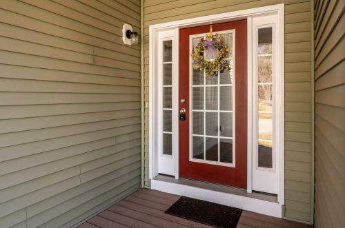 34 Cielo Dr, Dover, NH 03820-5607