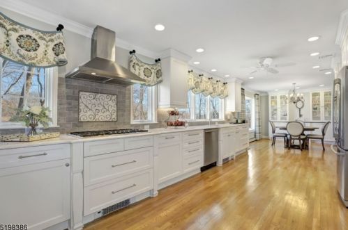 10 Sandy Ln, Dover NJ  07869-4732 exterior