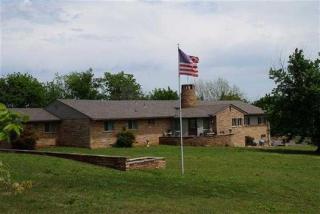 113 7th St, Stroud, OK 74079-2601