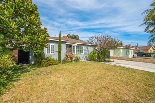 526 Buttonwood St, Anaheim CA  92805-2225 exterior