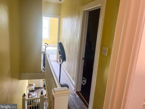 563 Line St, Camden NJ 08103-1610 exterior