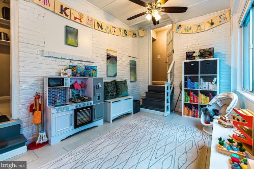 10709 Lorain Ave, Silver Spring MD 20901-3249 exterior