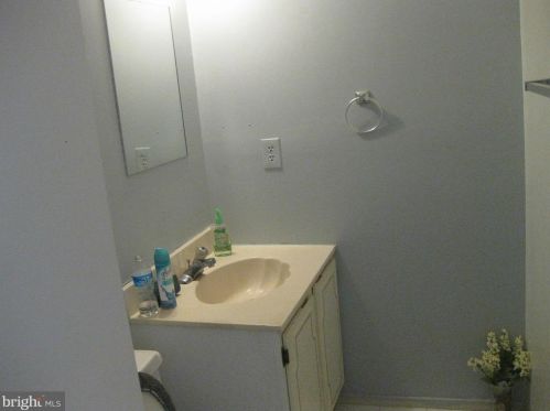 15253 Lodge Ter, Woodbridge VA  22191-3805 exterior