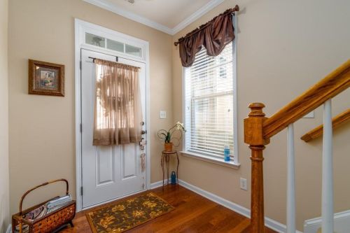 700 Village Field Ct, Suwanee, GA 30024-1970
