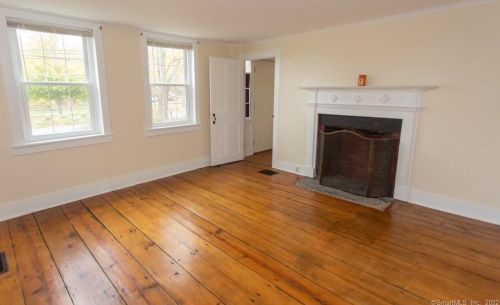 314 Westchester Rd, Colchester CT  06415-2426 exterior