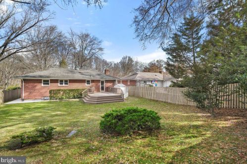 9522 Crosby Rd, Silver Spring MD 20910-1539 exterior