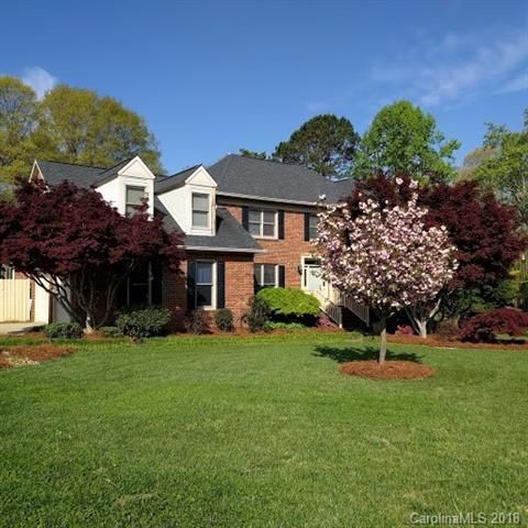 3505 Brentwood Dr, Gastonia, NC 28056-1638