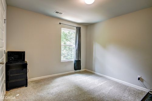 3843 Hempstead Way, Atlanta GA  30331-5268 exterior