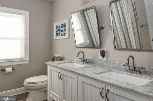 537 Grv St, Haddonfield NJ 08033-1220 exterior