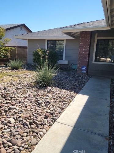 2116 Edam St, Lancaster, CA 93536-5788