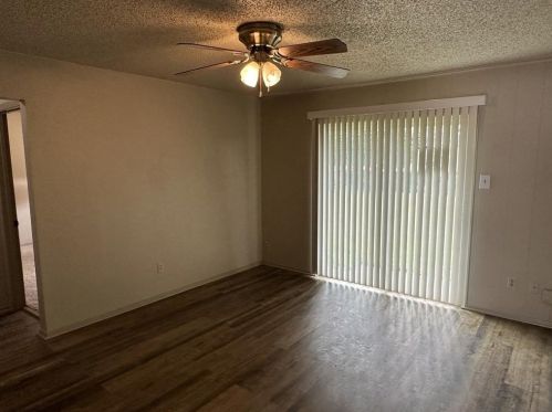 6305 Dorchester Trl, Fort Worth TX  76182-4506 exterior