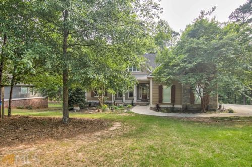 385 Bear Creek Ln, Bogart, GA 30622-5160